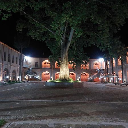 Karvansaray Sah Abbas Hotel Ганджа Екстериор снимка